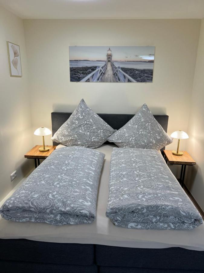 Souterrain Studio-Apartment Nuremberg Bagian luar foto