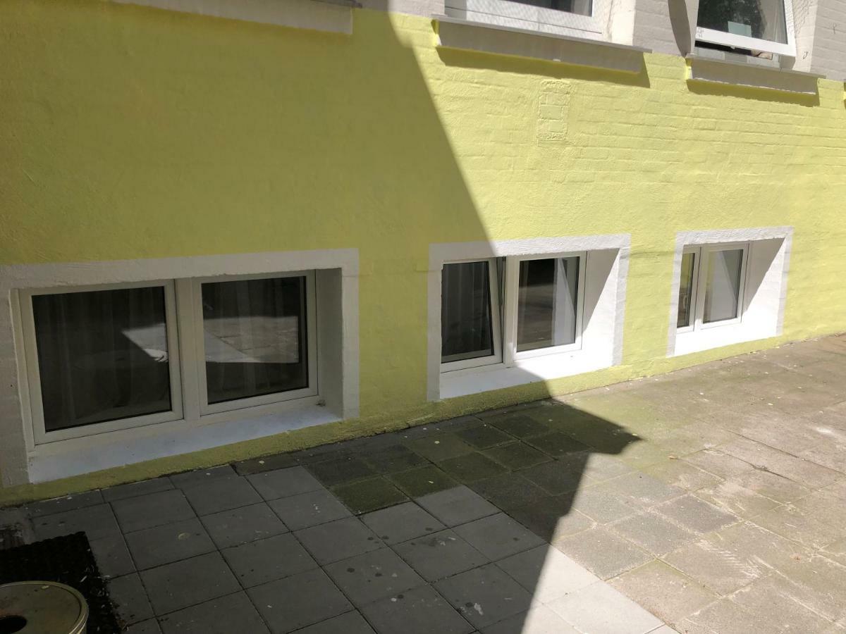 Souterrain Studio-Apartment Nuremberg Bagian luar foto